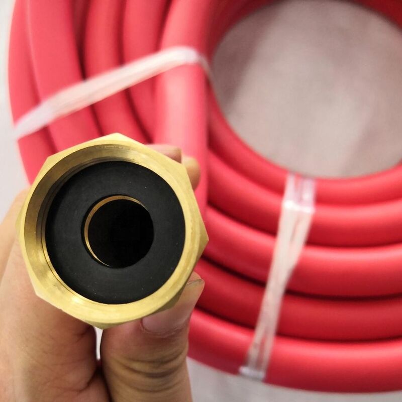 OEM Kink-Free 정원 튜브 EPDM 합성 고무 덮개와 잔디 및 정원 사용을위한 10bar/150psi 압력